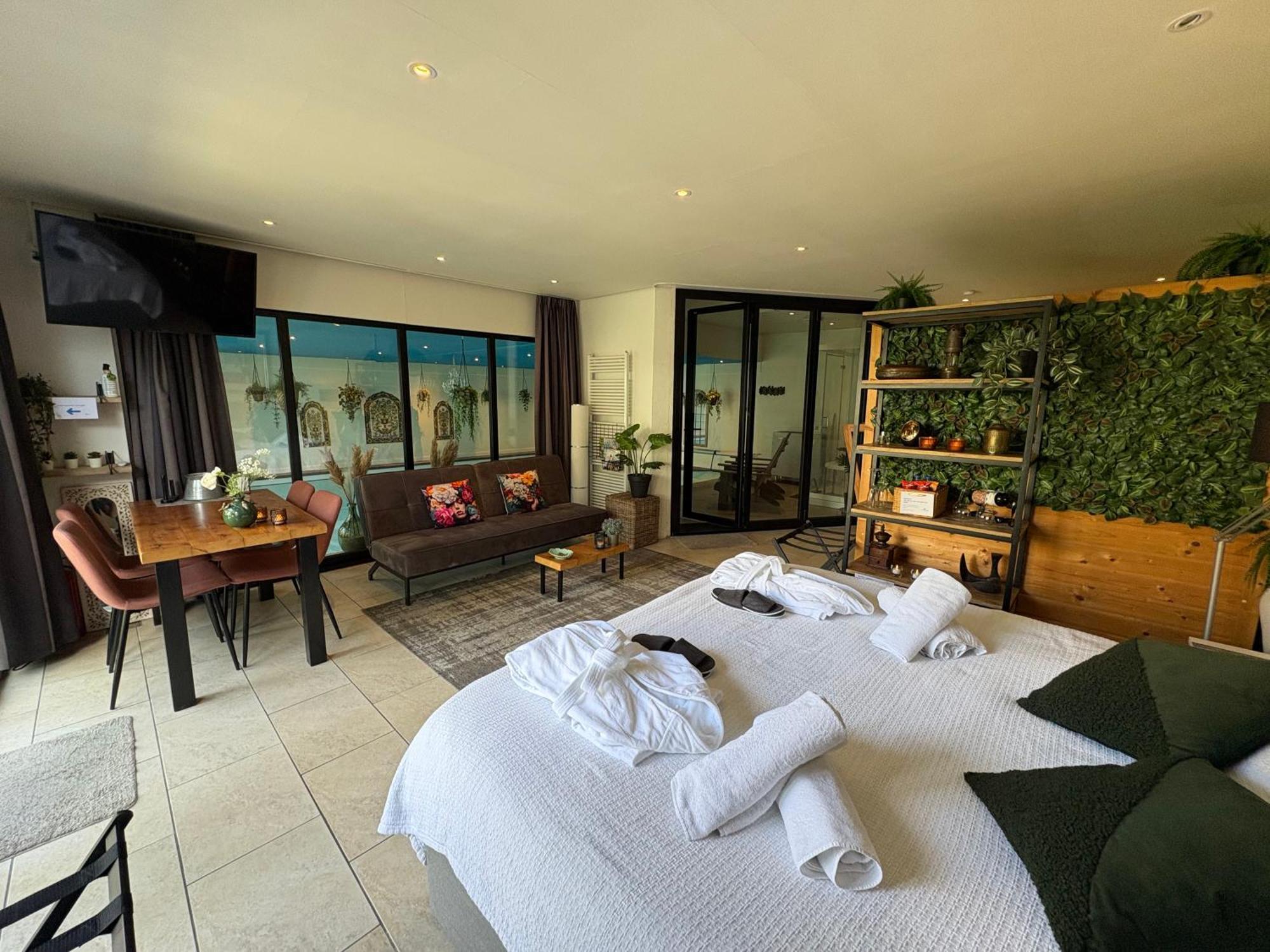 B&B Wellness Soest Exterior photo